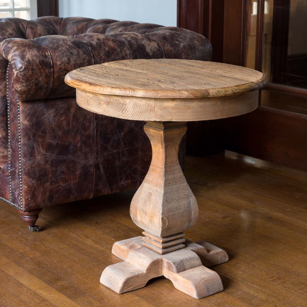 Bertie Pedestal Table